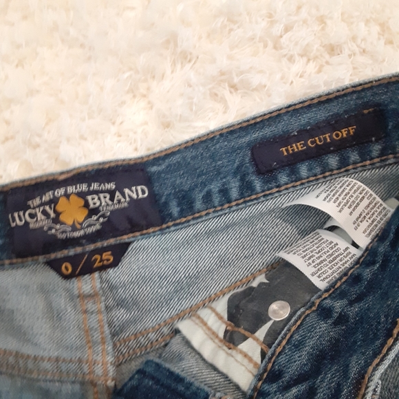 LUCKY BRAND "THE CUT OFF" JEAN SHORTS - Picture 6 of 6